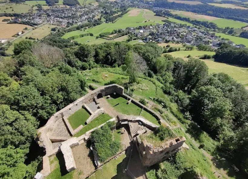 Burg Olbrück, Niederdürenbach, Germany, Germany